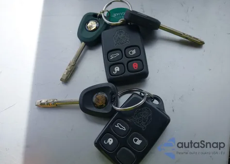 1997 Jaguar Xk8 из США, поврежденный, VIN SAJGX5745VC002267